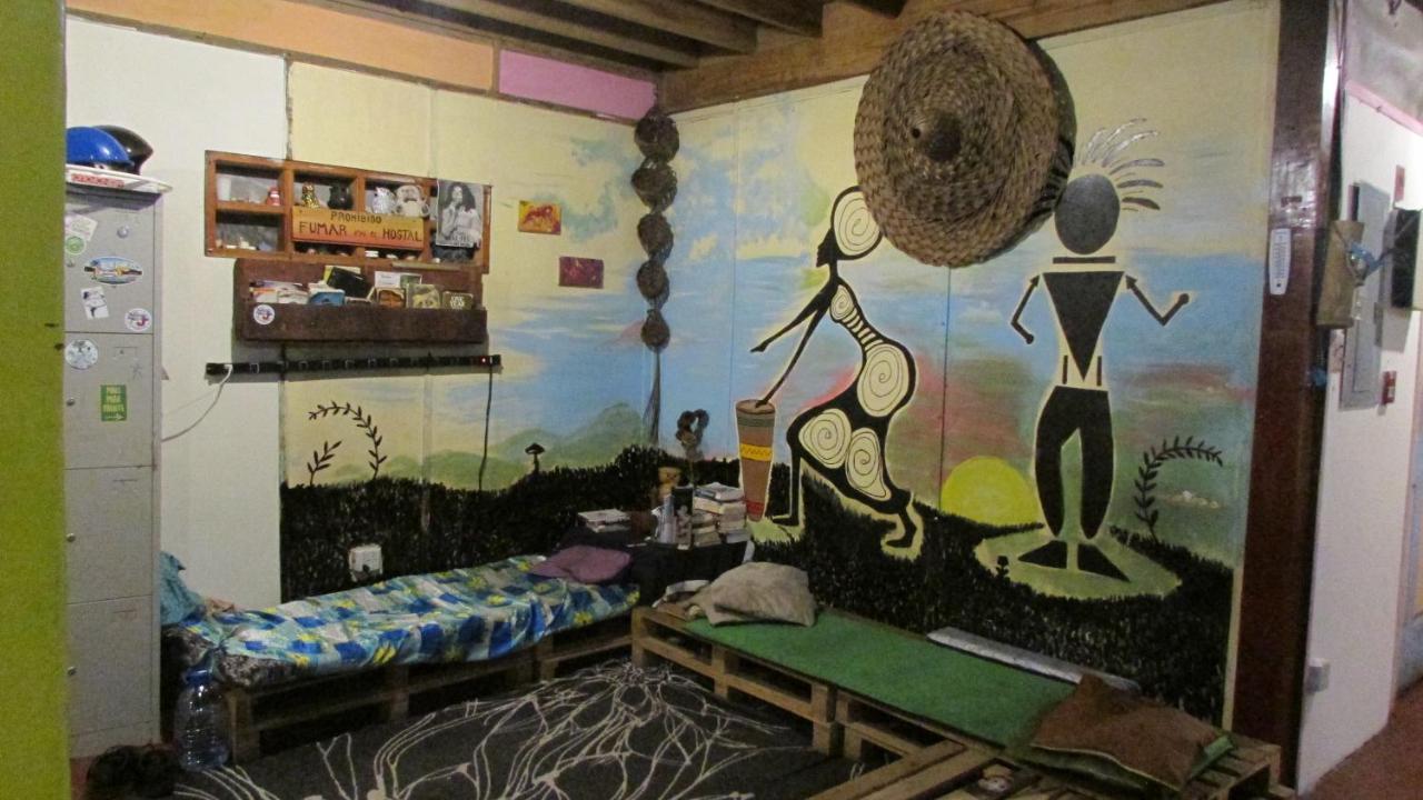 Coconut Hostel Bocas Town Exterior foto
